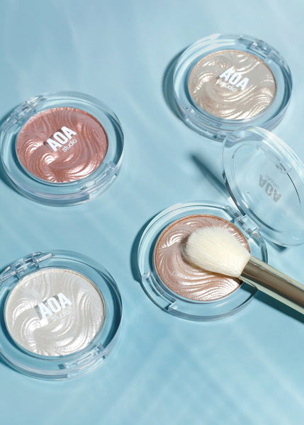 Illume-Shimmery-Highlighter-