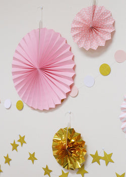 Official Key Items- Pink Paper Fan Decor  LIFE - Shop Miss A
