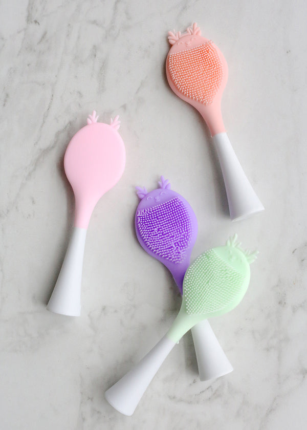 Silicone Pore Cleansing Brush  COSMETICS - Shop Miss A