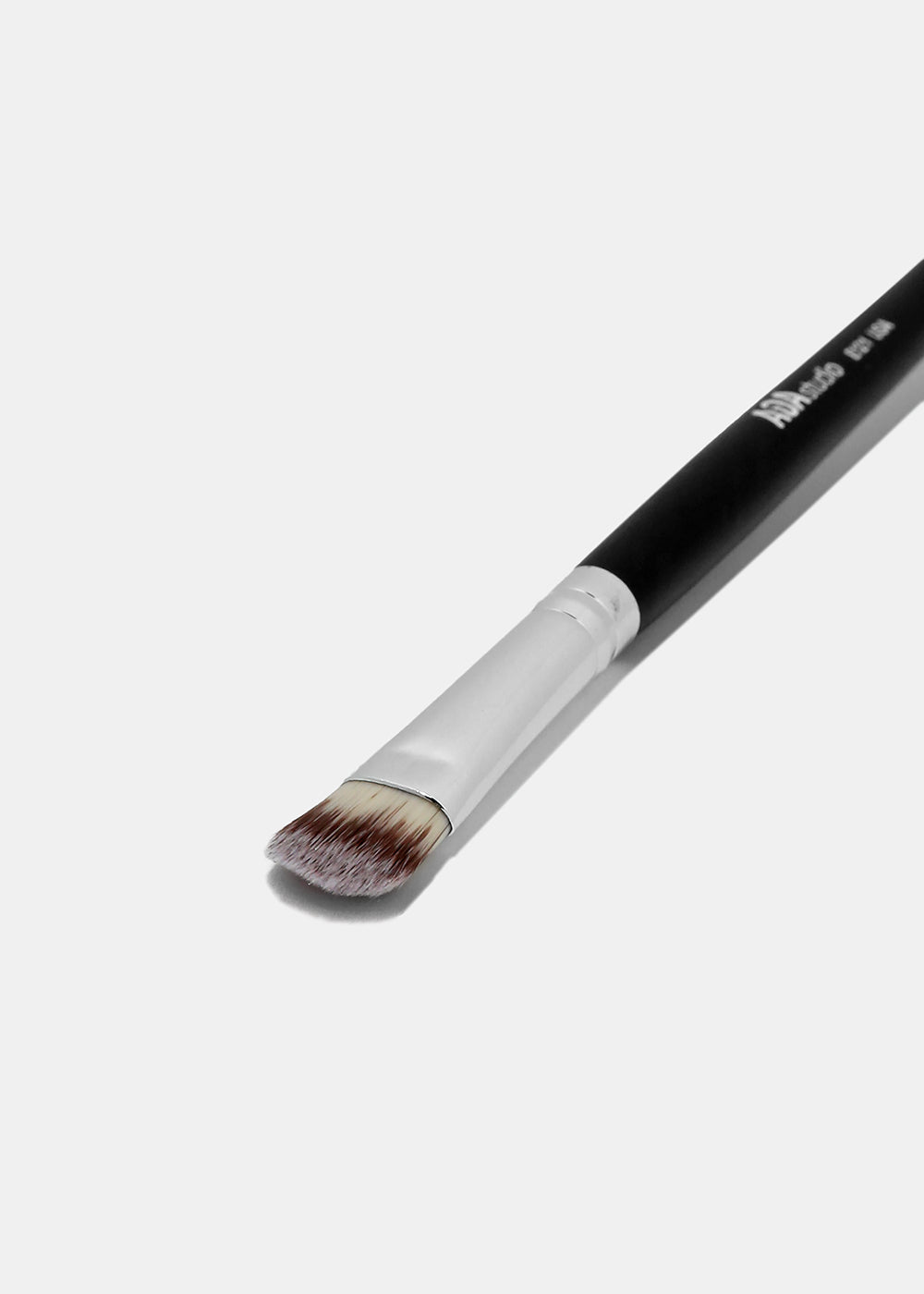 E121: Large Shading Brush – Shop Miss A